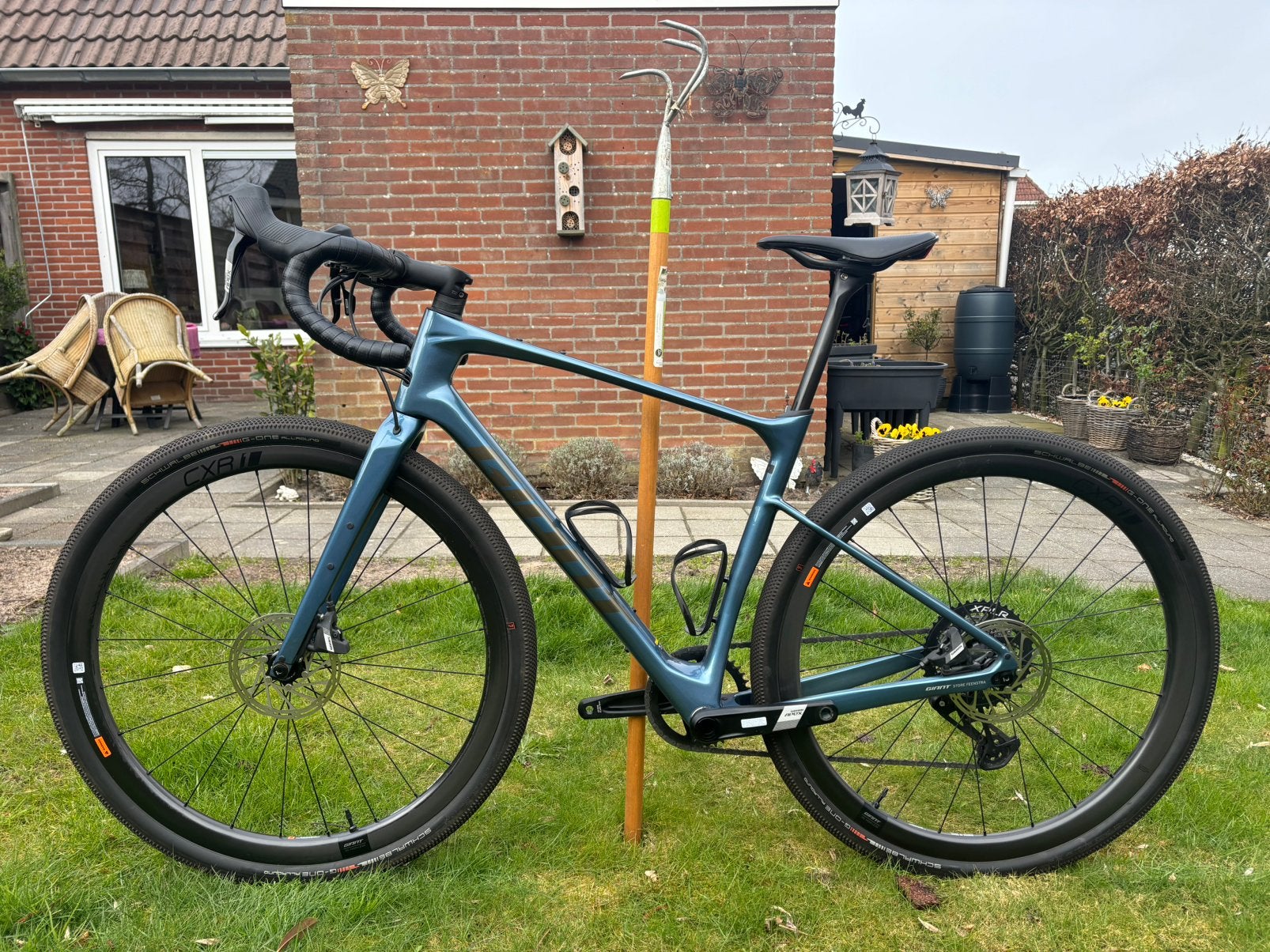 Giant Revolt advanced M, Ophalen, 28 inch, Carbon, 10 tot 15 versnellingen