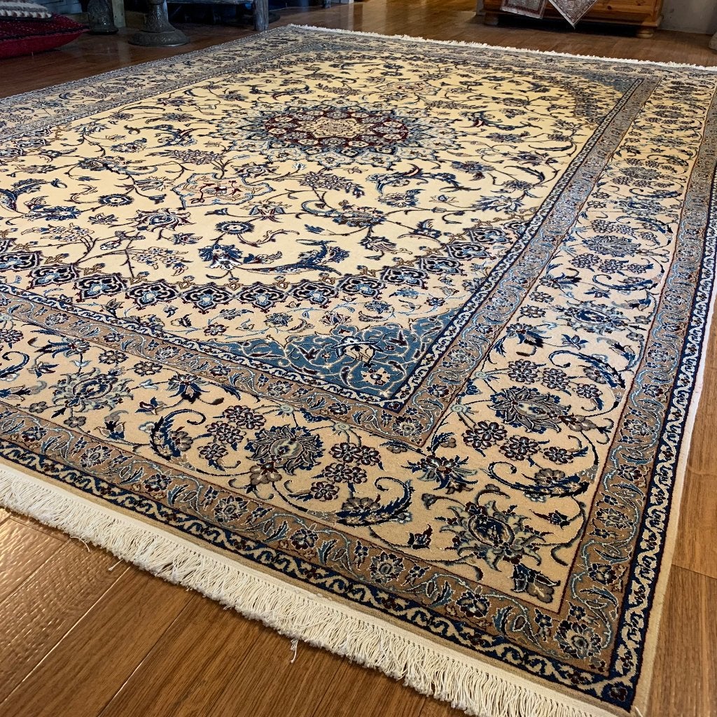perzisch tapijt nain met zijde 300 x 210 cm - Gratis bezorgd, TTM Wonen, Meubels – (Perzische) Tapijten en Woonaccessoires, Taag 63, 2491 CS, Den Haag (Forepark)