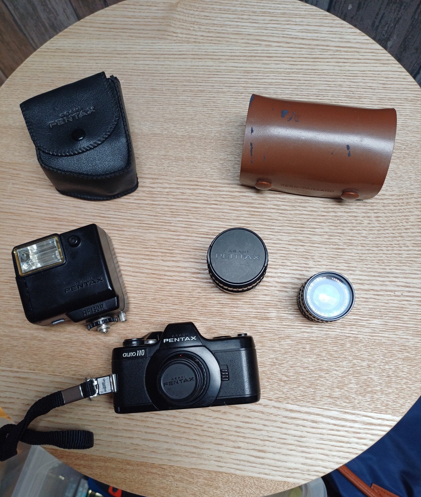 Pentax Auto 110 camera met accessoires, Ophalen, Gebruikt, Spiegelreflex, Pentax