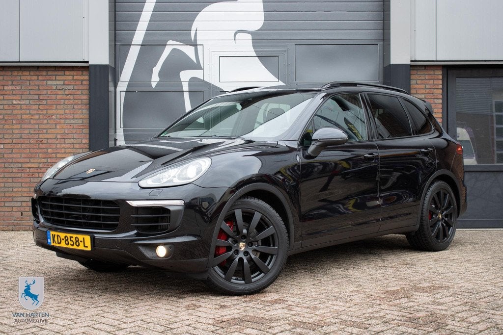 Porsche Cayenne 3.6 S / Luchtvering / 20'' / Panoramadak / B, Auto's, Porsche, Automaat, Cayenne, Stof, Gebruikt