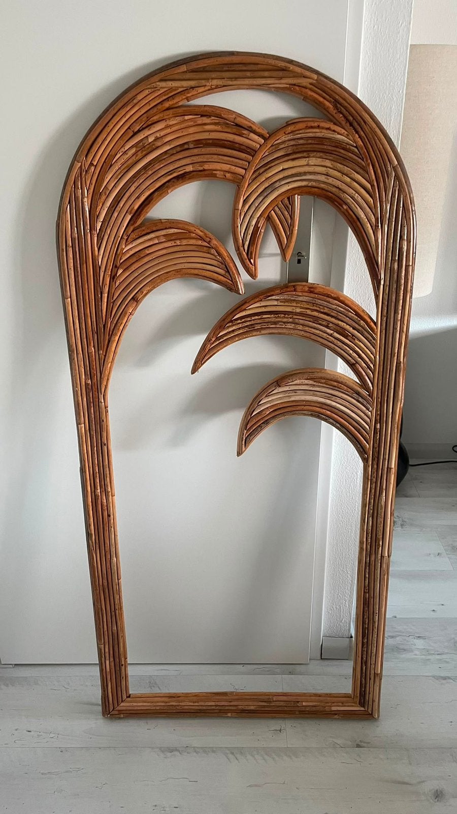 MOOIE ROTAN SPIEGELLIJST VAN SISSY BOY, Huis en Inrichting, Ophalen, 62 cm, 132 cm, Spiegellijst