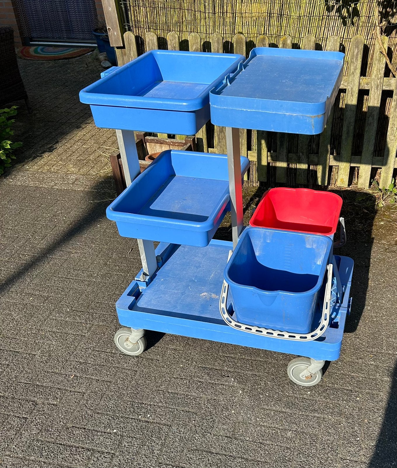 Professionele schoonmaakwagen van het merk IPC Euromop, 100 liter of meer, Ophalen, Zo goed als nieuw, Transportkar