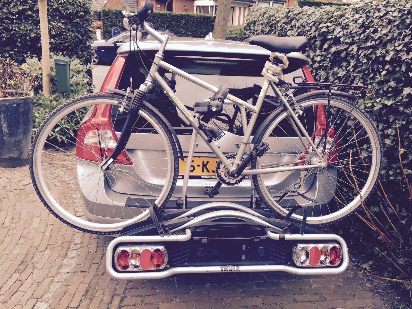 Thule fietsendrager voor afneembare trekhaak, Auto diversen, Ophalen, Gebruikt, 2 fietsen, Trekhaakdrager