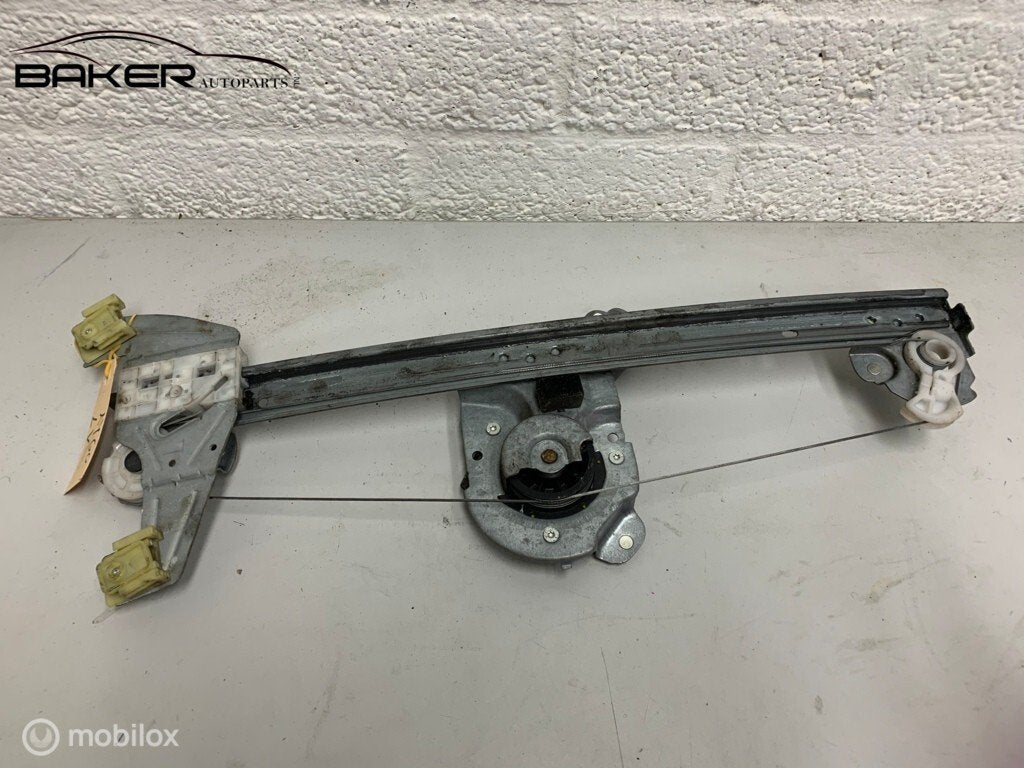 Raammechanisme linksvoor Toyota Aygo I ('05-'14) 400843C, Gebruikt, Toyota, Ophalen of Verzenden, Toyota