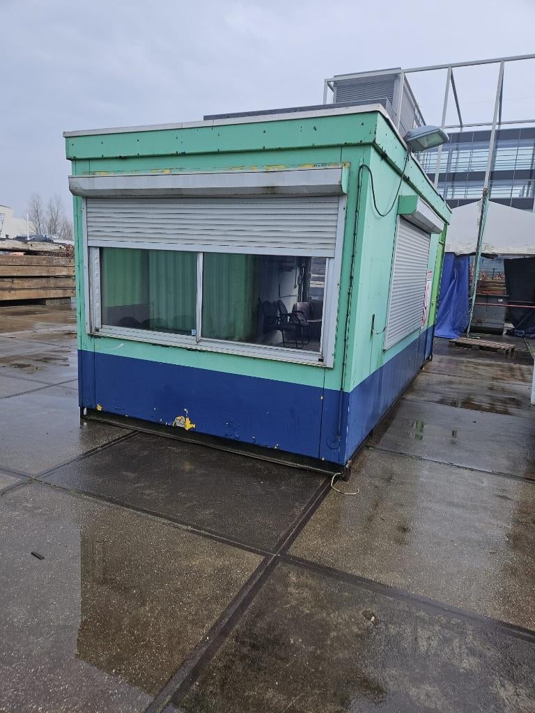 Keet/ Kantoor unit 6x3, Ophalen