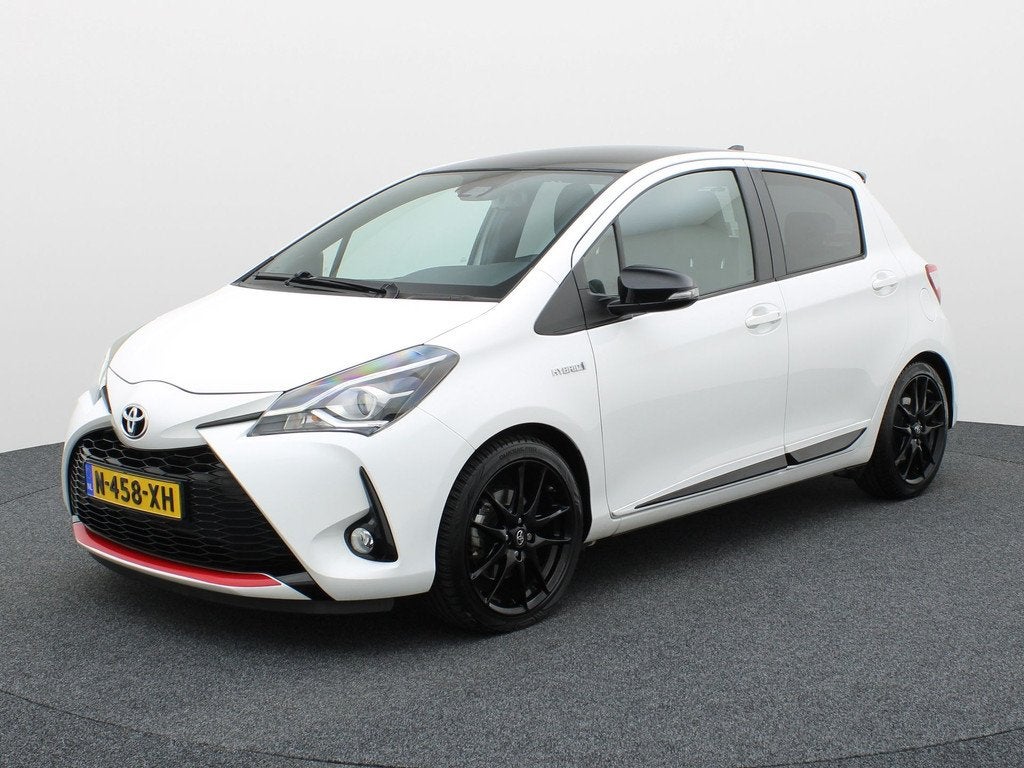 Toyota Yaris 1.5 Hybrid GR-Sport | Keyless | Apple Carplay/A, Auto's, Toyota, 12 maanden, 4 cilinders, Wit, Bedrijf