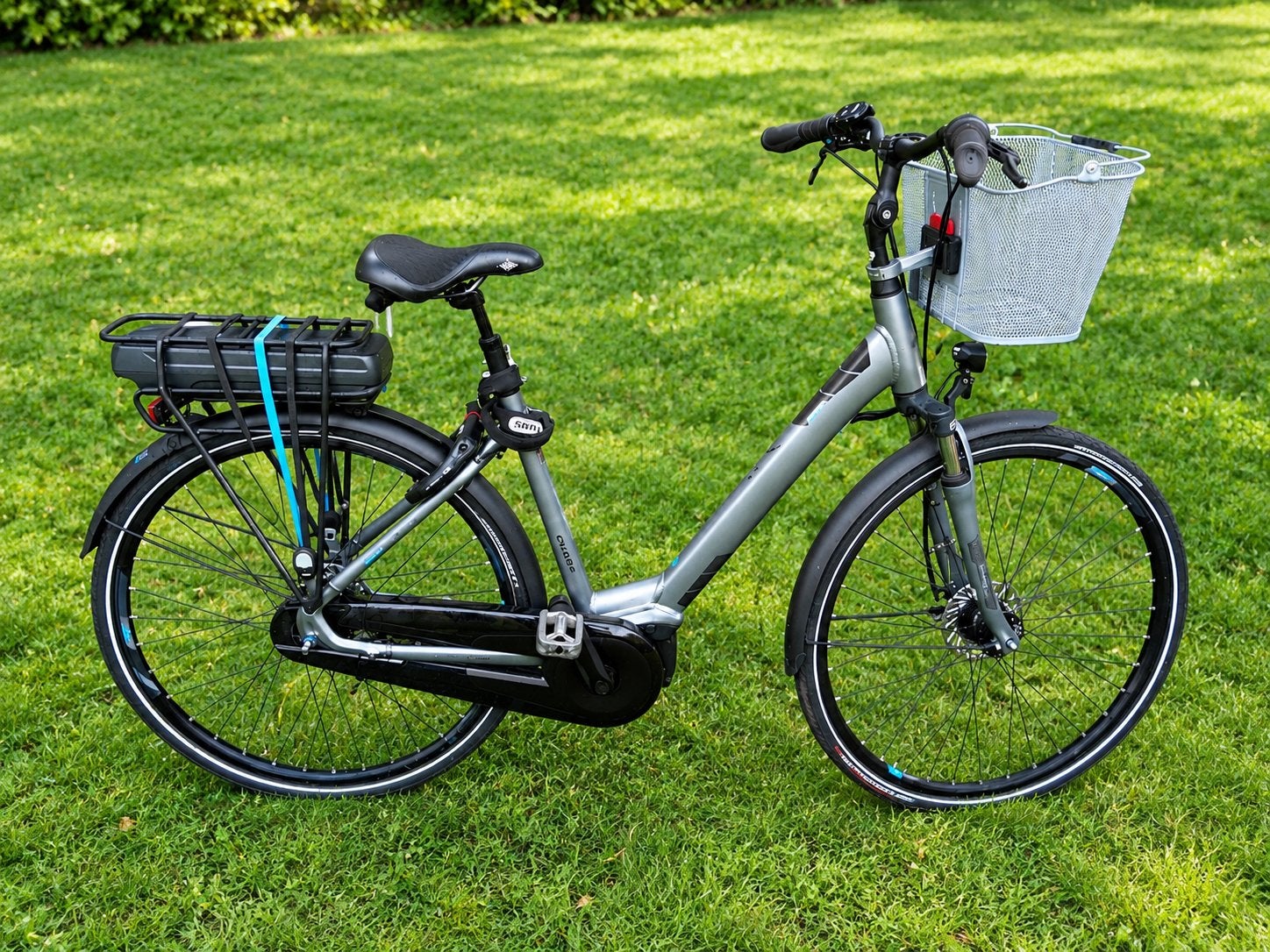 Giant electrische fiets met middenmotor, Fietsen en Brommers, Zo goed als nieuw, 51 tot 55 cm, 50 km per accu of meer, Giant
