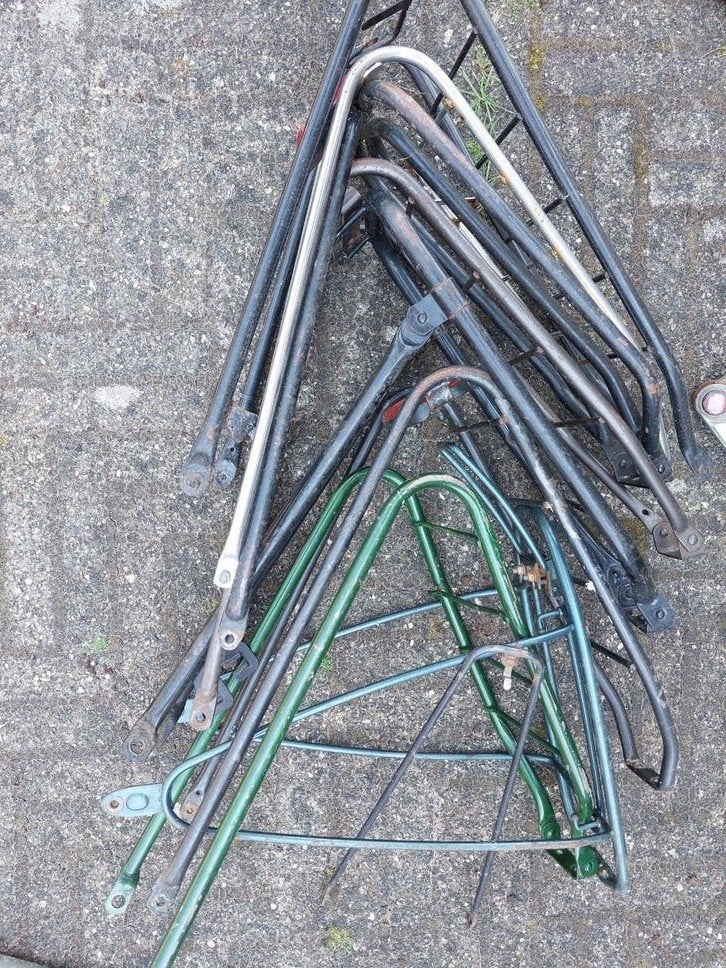 Diverse fietsonderdelen en accessoires, Ophalen, Gebruikt, Overige materialen, Elektrische fiets