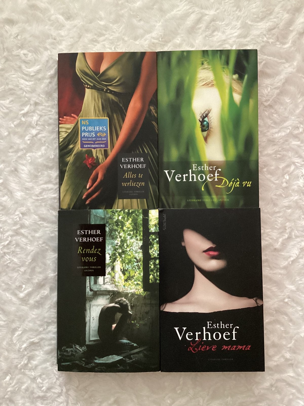 Esther Verhoef - Diverse Thrillers, Ophalen of Verzenden, Zo goed als nieuw, Nederland