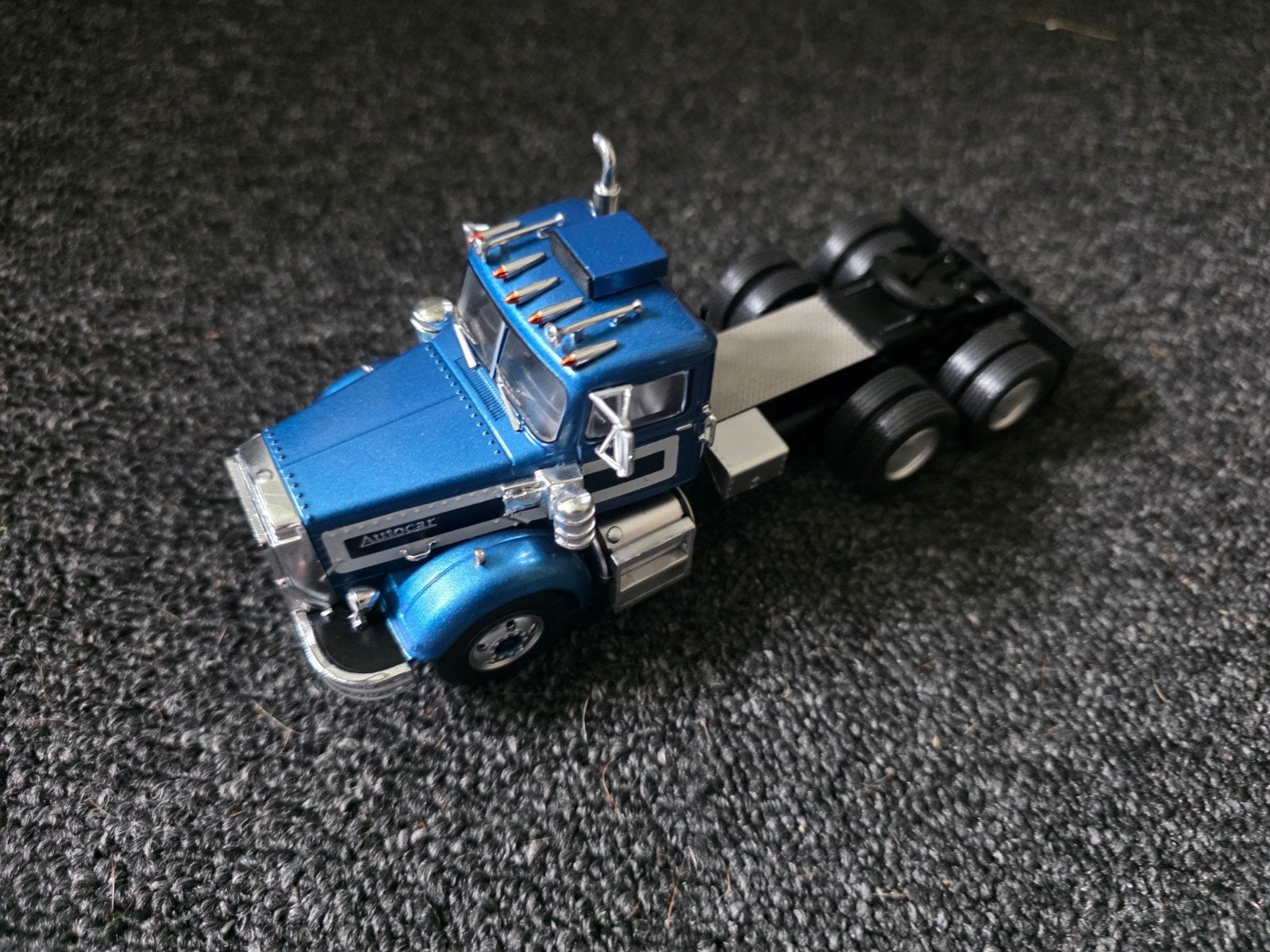 Diverse Ixo en Altaya trucks 1:43, Ophalen of Verzenden, Zo goed als nieuw, Bus of Vrachtwagen, Overige merken
