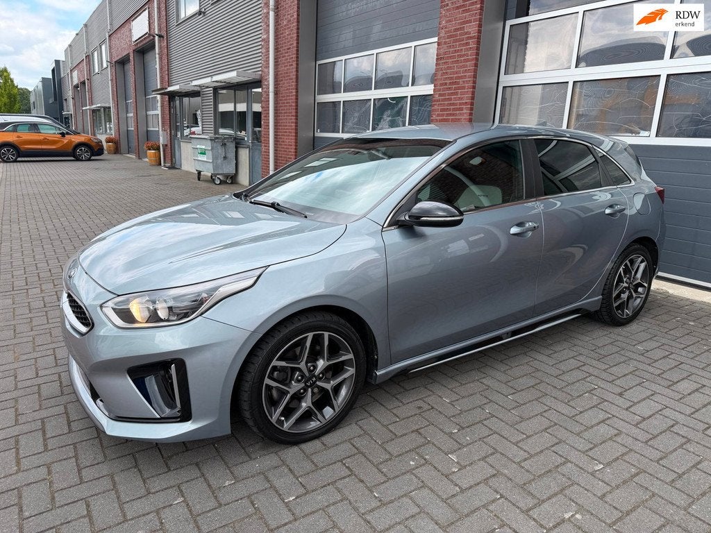 Kia Ceed 1.4 T-GDi GT-Line AUT LED Navi Camera Lane Keyless, Auto's, Kia, Automaat, Leder en Stof, Bedrijf, 600 kg