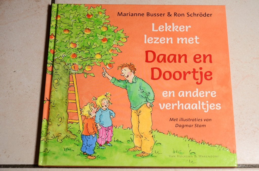 Lekker lezen met Daan en Doortje ea verhaaltjes, Boeken, Ophalen of Verzenden, Zo goed als nieuw, Fictie algemeen, Voorleesboek