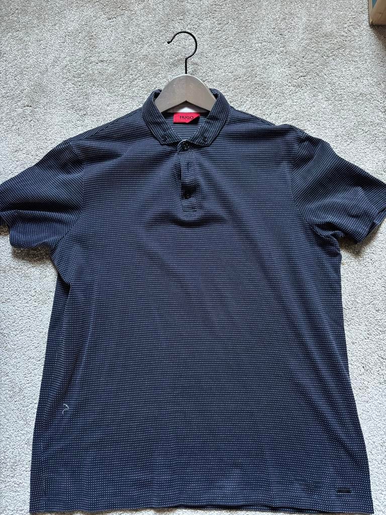 Hugo Boss Polo Shirt Zwart met Stippen Maat S, Kleding | Heren, Polo's, Ophalen of Verzenden, Zo goed als nieuw, Maat 46 (S) of kleiner