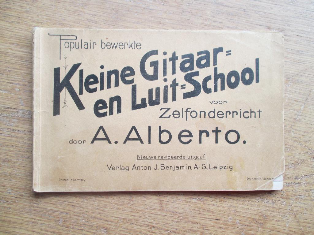 Kleine gitaar- en luit-school -a.alberto, Muziek en Instrumenten, Les of Cursus, Ophalen of Verzenden, Populair, Gitaar