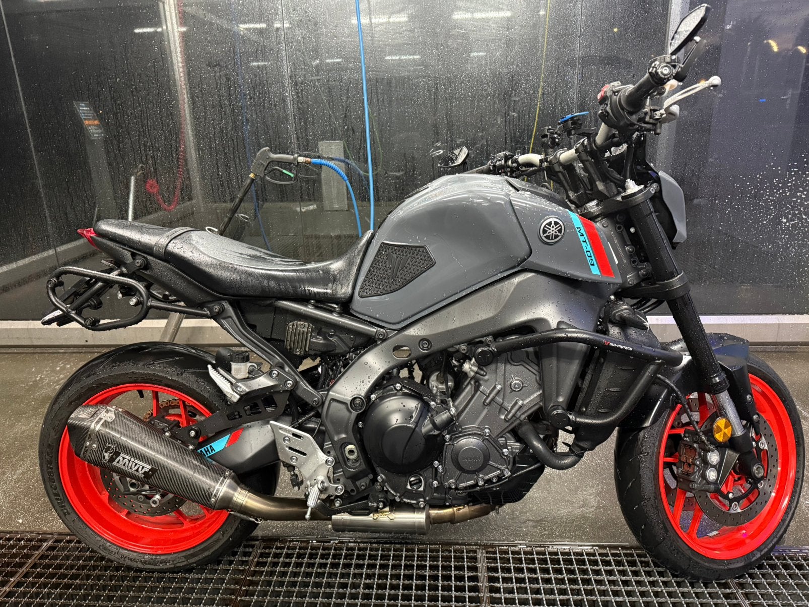 Yamaha MT-09 Naked Bike 2021 - Mivv uitlaat SW Motech, Motorrijbewijs A, Gebruikt, Particulier, Meer dan 35 kW