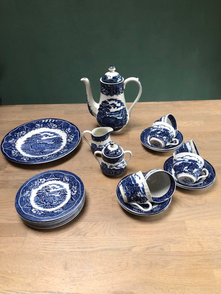 Engels servies Old Castle by Barratts of Staffordshire, Antiek en Kunst, Antiek | Servies compleet, Ophalen