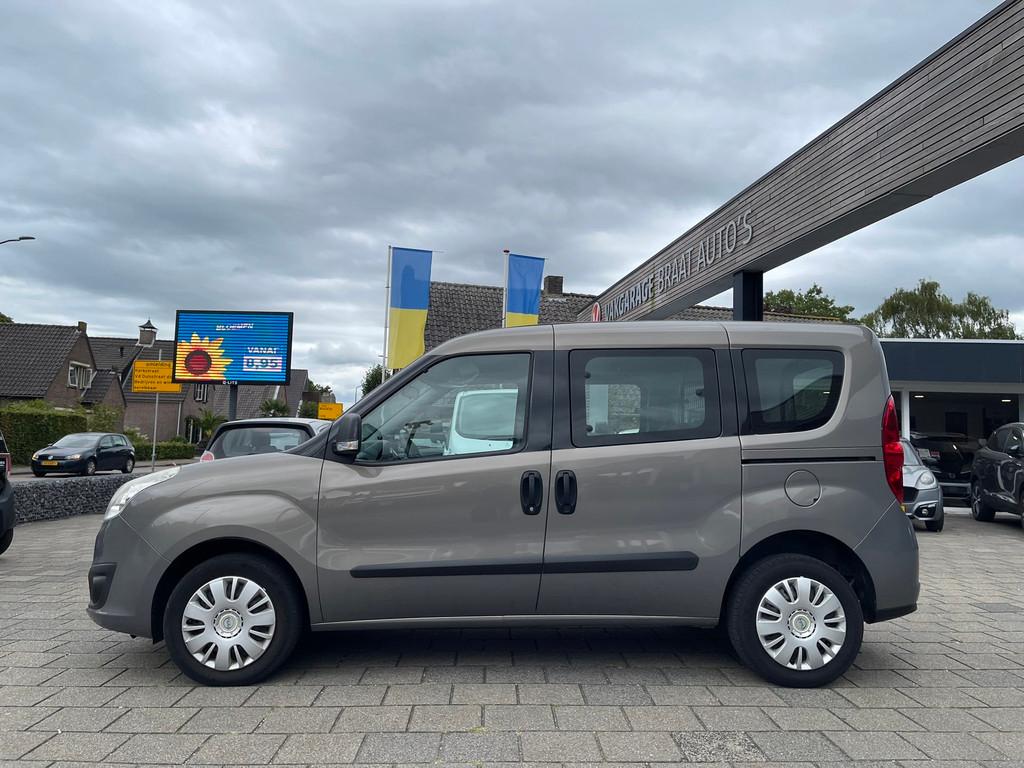 Opel Combo 1.4-16V l TREKHAAK l AIRCO l PARK.SENSOR l RIJKLA, Auto's, Opel, Voorwielaandrijving, 1345 kg, Stof, Gebruikt