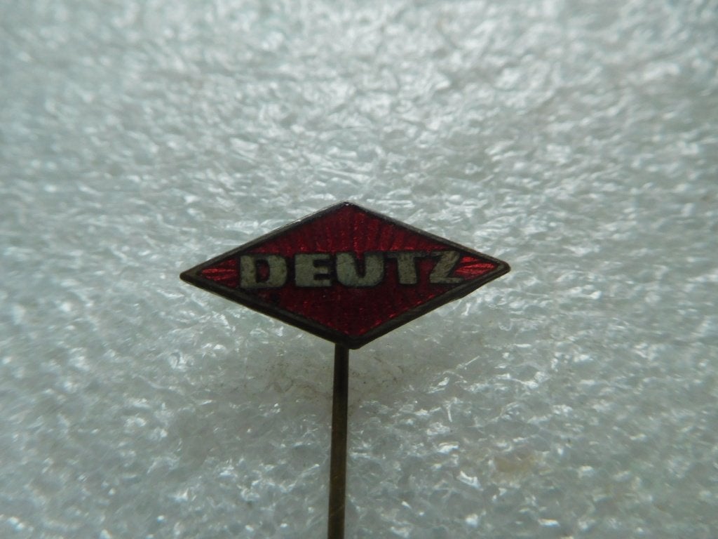speldje Deutz emaille, Ophalen of Verzenden, Zo goed als nieuw, Overige onderwerpen