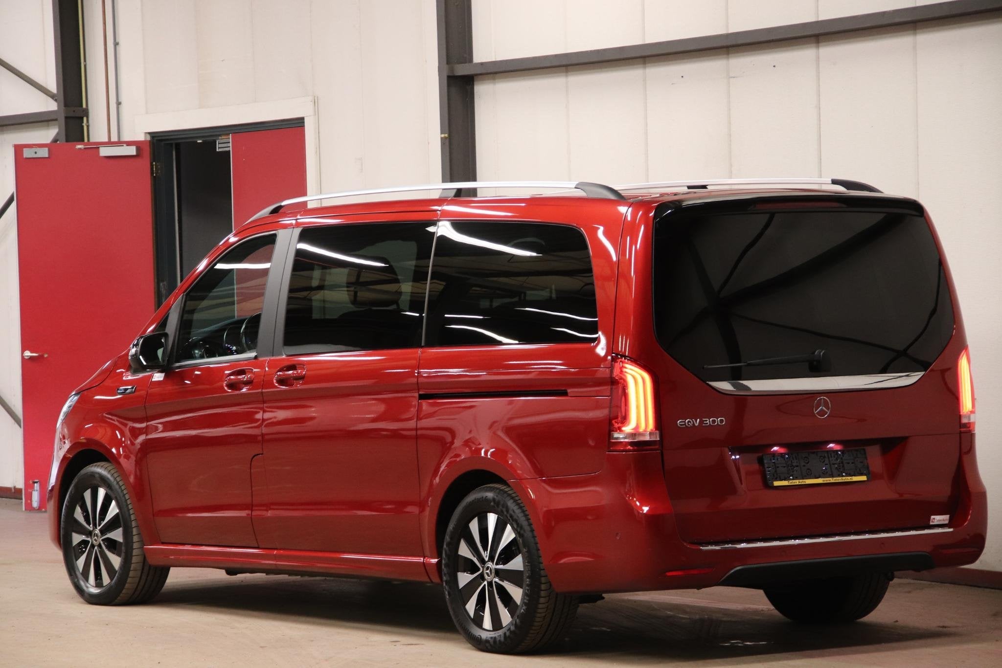 Mercedes-Benz EQV 300 L2 Financial lease 650 euro per maand, Gebruikt, Overige modellen, Overige carrosserieën, 2535 kg