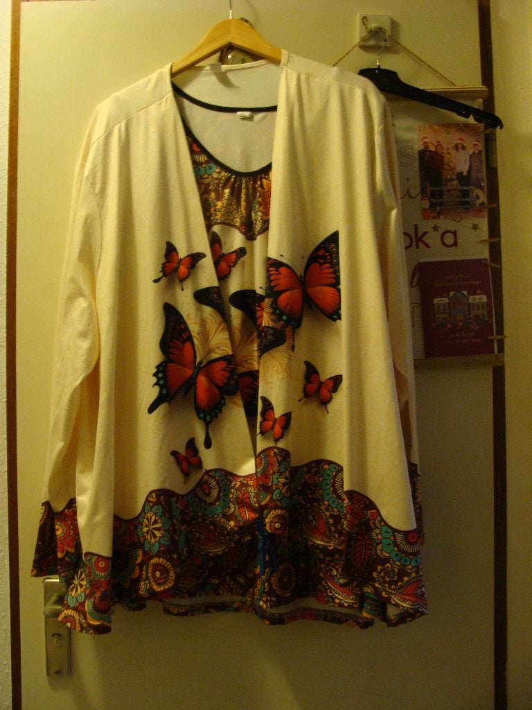 Te koop vlinder twinset maat 56 merk chaos monkey, Chaos monkey, Wit, Maat 46/48 (XL) of groter, Nieuw