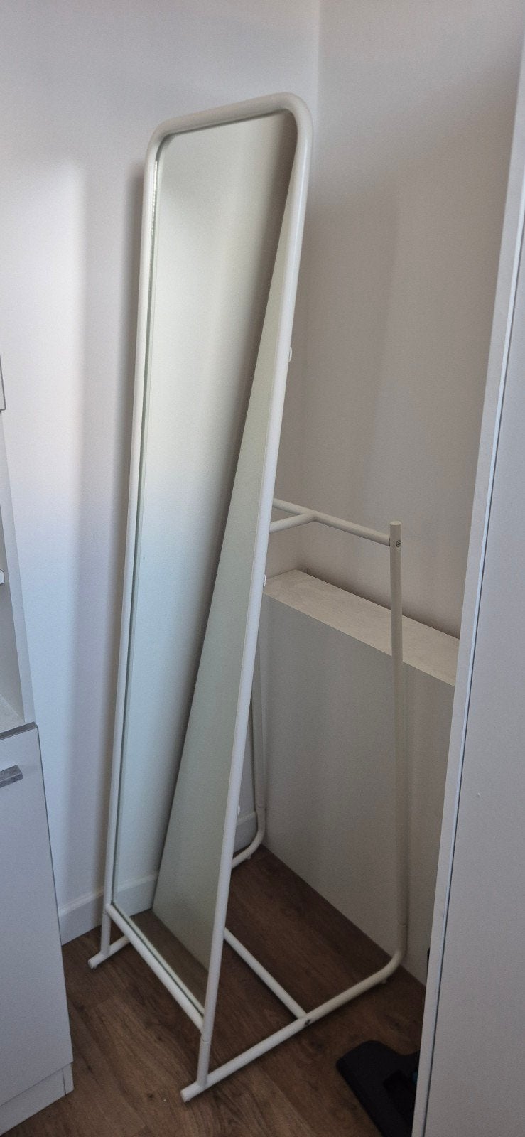 IKEA KNAPPER staande spiegel met kledingrek, wit, Ophalen