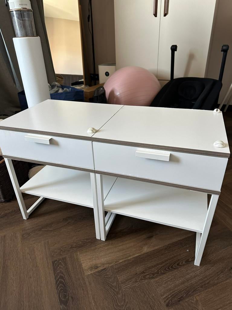 Ikea bedside tables, Huis en Inrichting, Tafels | Kaptafels, Ophalen, Gebruikt, Minder dan 50 cm, Minder dan 100 cm