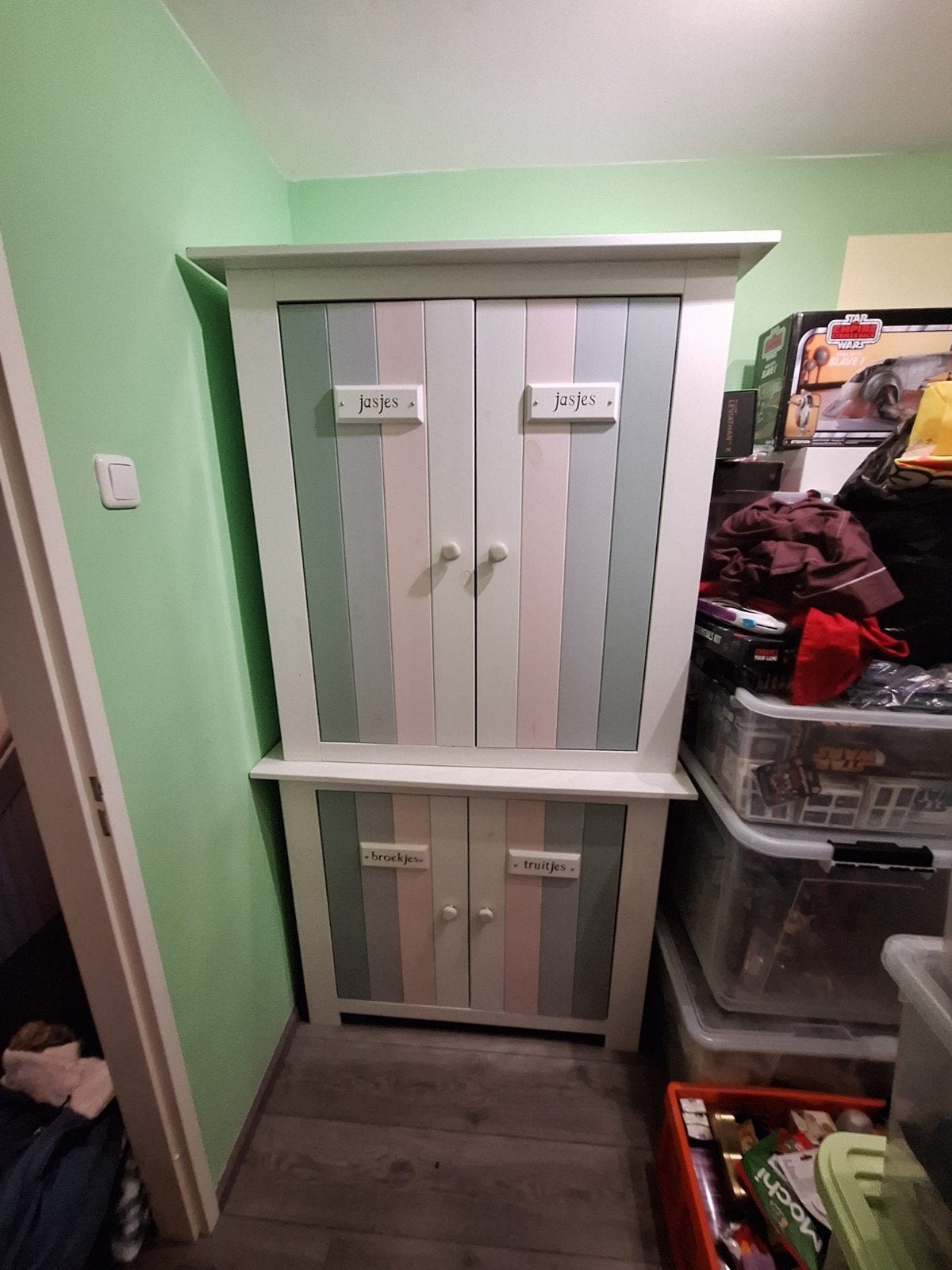 Kledingkast met planken en hangruimte, Ophalen, Met deur(en), Gebruikt, 50 tot 100 cm