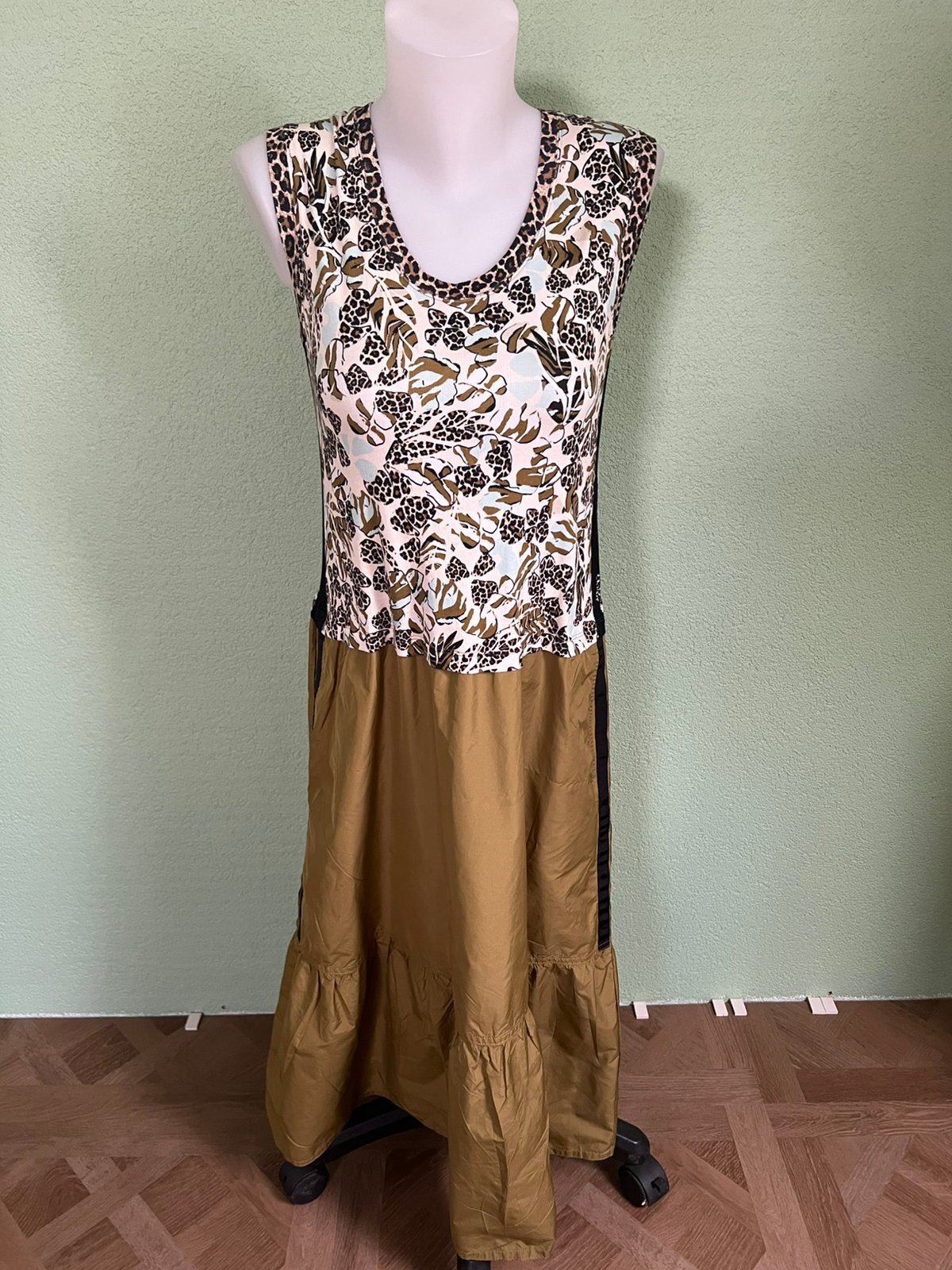 Marccain jurk Leoprint N3 nieuw, Maat 38/40 (M), Zo goed als nieuw, Onder de knie, Meerkleurig