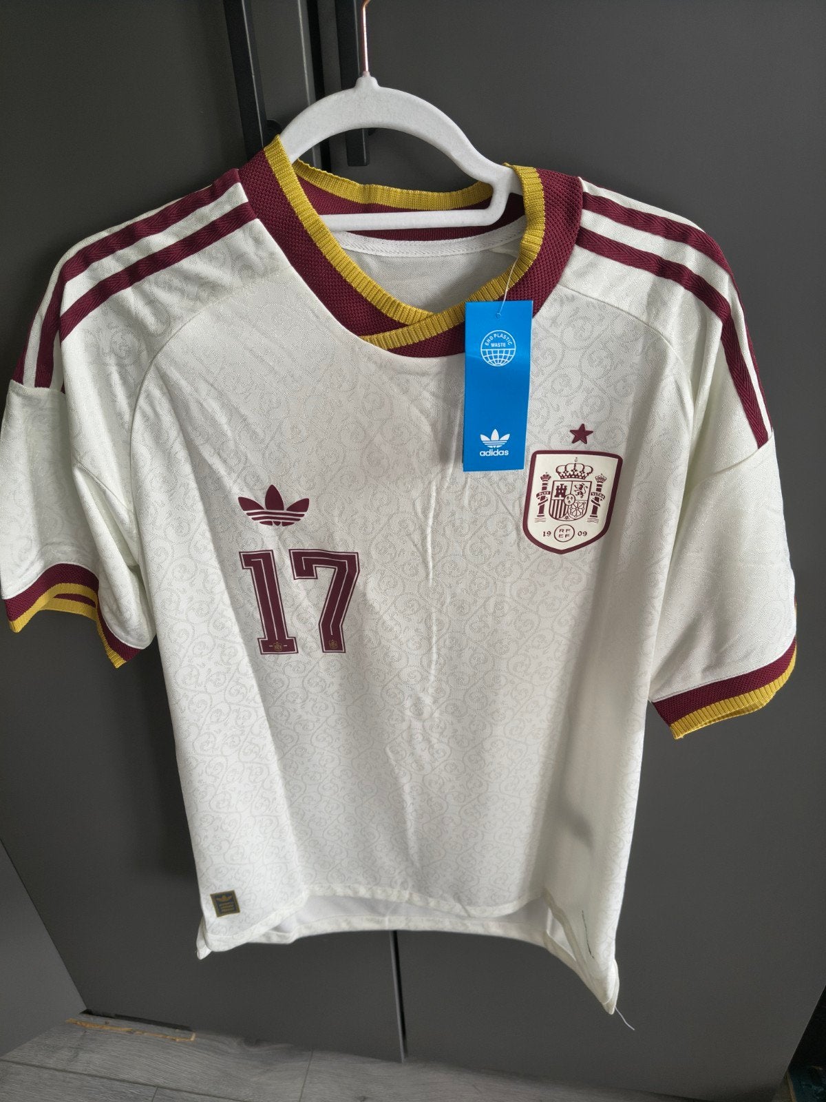Williams JR Spanje WK 2026 voetbalshirt maat XL - nieuw, Ophalen of Verzenden, Zo goed als nieuw, Buitenlandse clubs