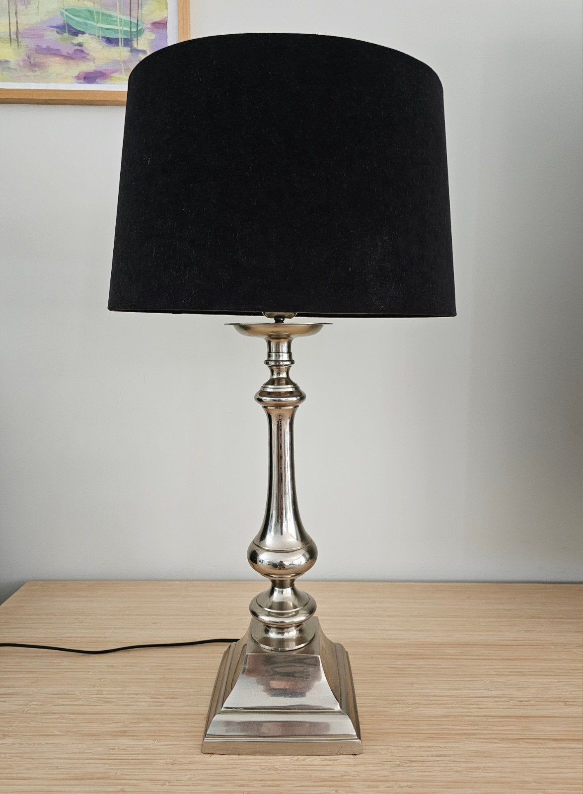 Stijlvolle Tafellamp met Zwarte Kap - 65 cm Hoog, Ophalen, Met schakelaar, Gebruikt, Textiel