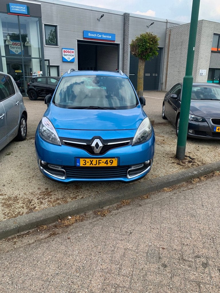 Renault Grand Scénic 1.2 TCe Bose 7p., Auto's, Renault, Euro 5, Stof, Gebruikt, Zwart