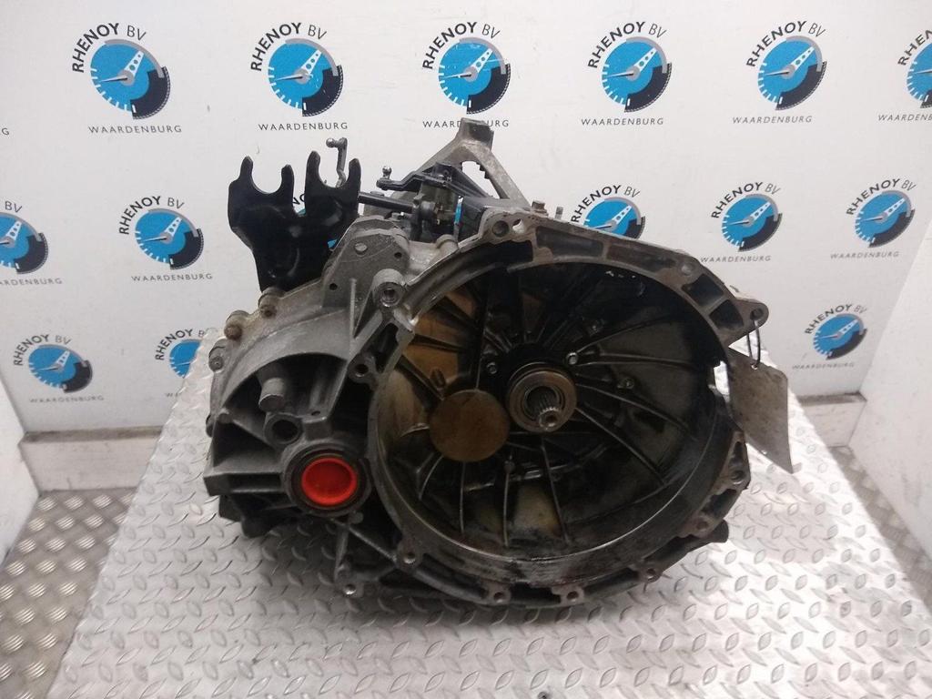 FORD FOCUS 2.0-16V Rally Ed. TRANSMISSIE / VERSNELLINGSBAK 2, Ophalen of Verzenden, Gebruikt, Stiba lid