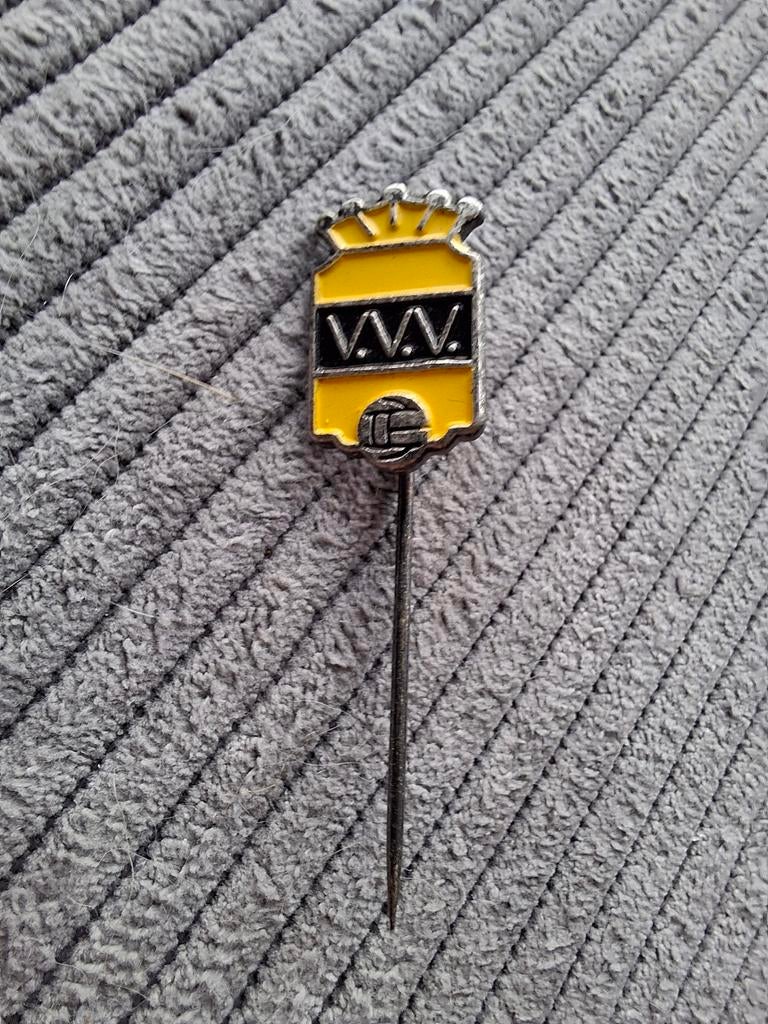 Vintage VVV Venlo Speldje / Pin, Ophalen of Verzenden, Gebruikt, Sport, Speldje of Pin