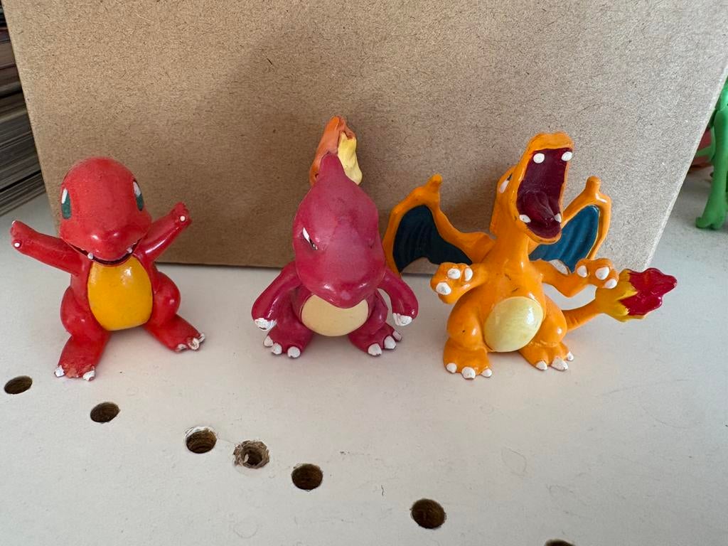 Vintage Pokemon Tomy figure charmander/charizard/charmeleon, Ophalen, Zo goed als nieuw