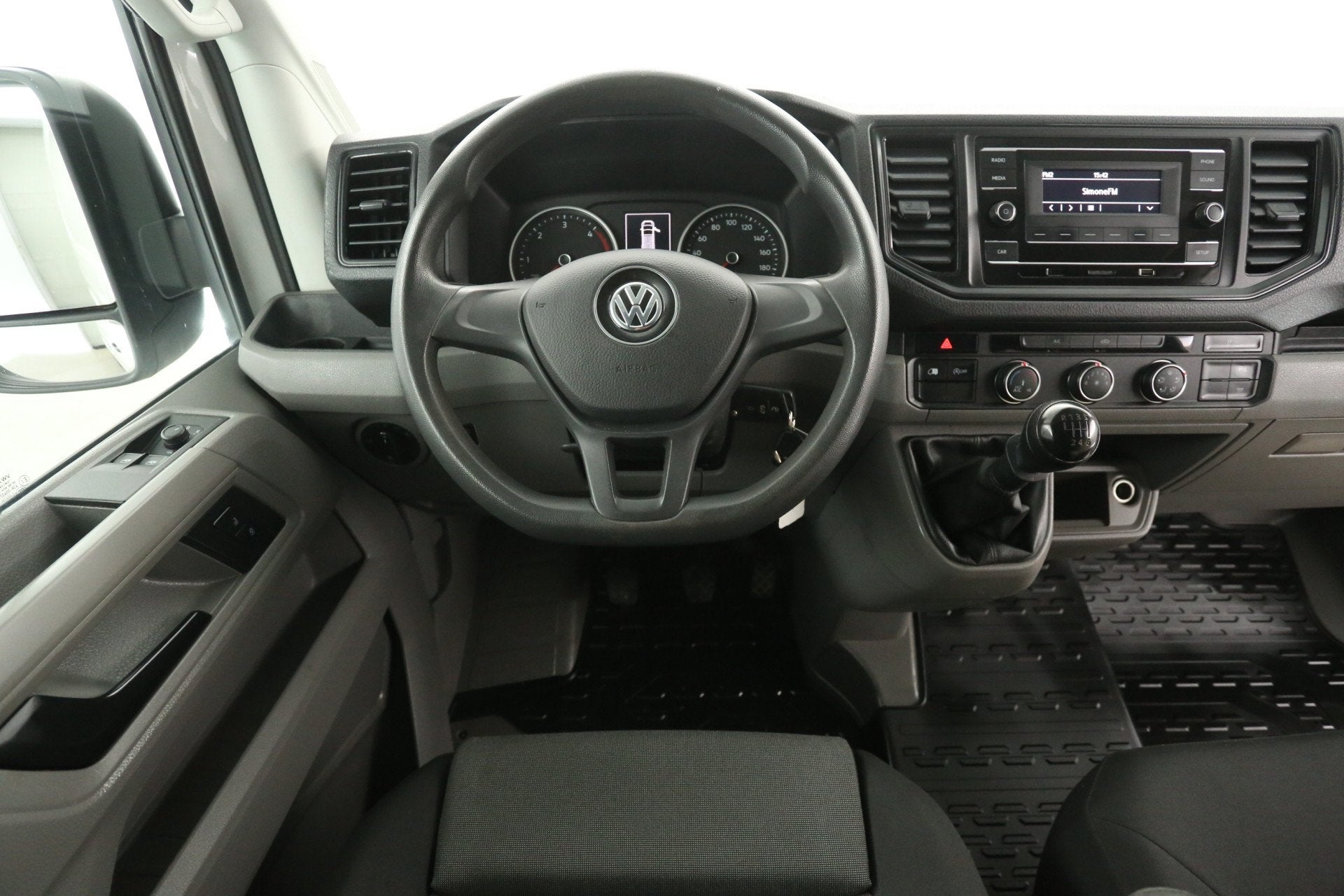Volkswagen Crafter 2.0 TDI L3H2 140PK | 3000kg Trekgew. | Ai, Auto's, Voorwielaandrijving, Stof, Gebruikt, Euro 6