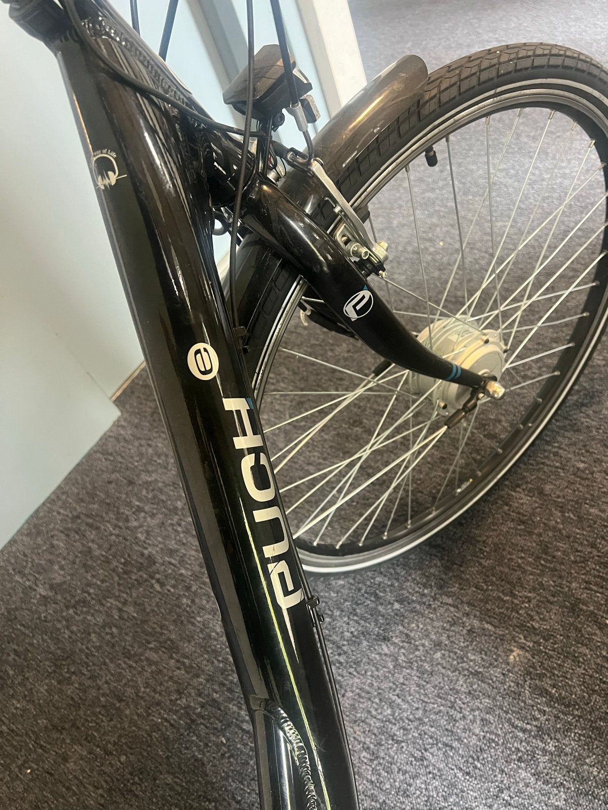 Puch E-bike met kinderzitje en 706 km op de teller, Fietsen en Brommers, Elektrische fietsen, Ophalen, Zo goed als nieuw, Overige merken