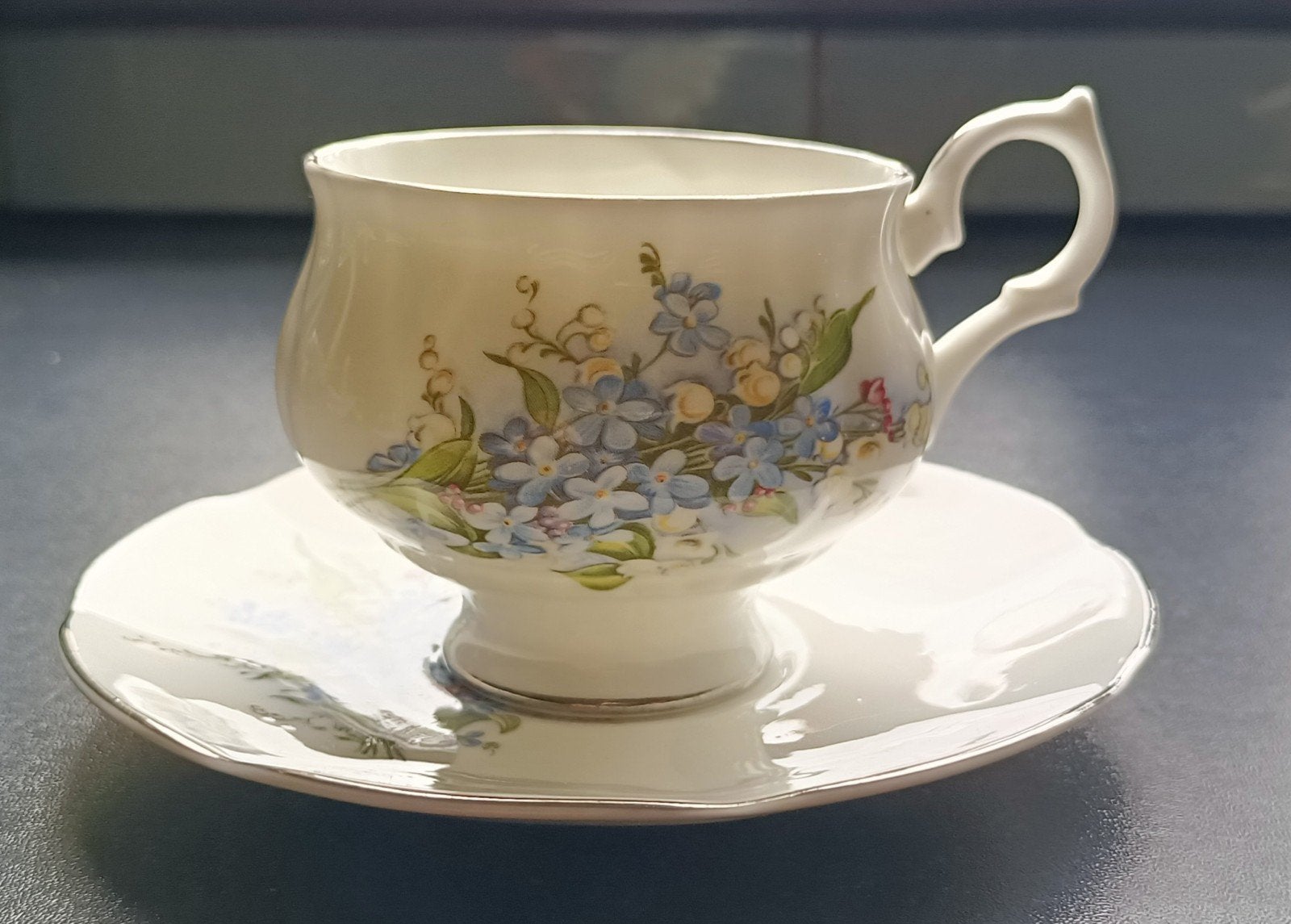 Vintage thee kop en schotel Springfield- vergeet-mij-nietjes, Ophalen of Verzenden