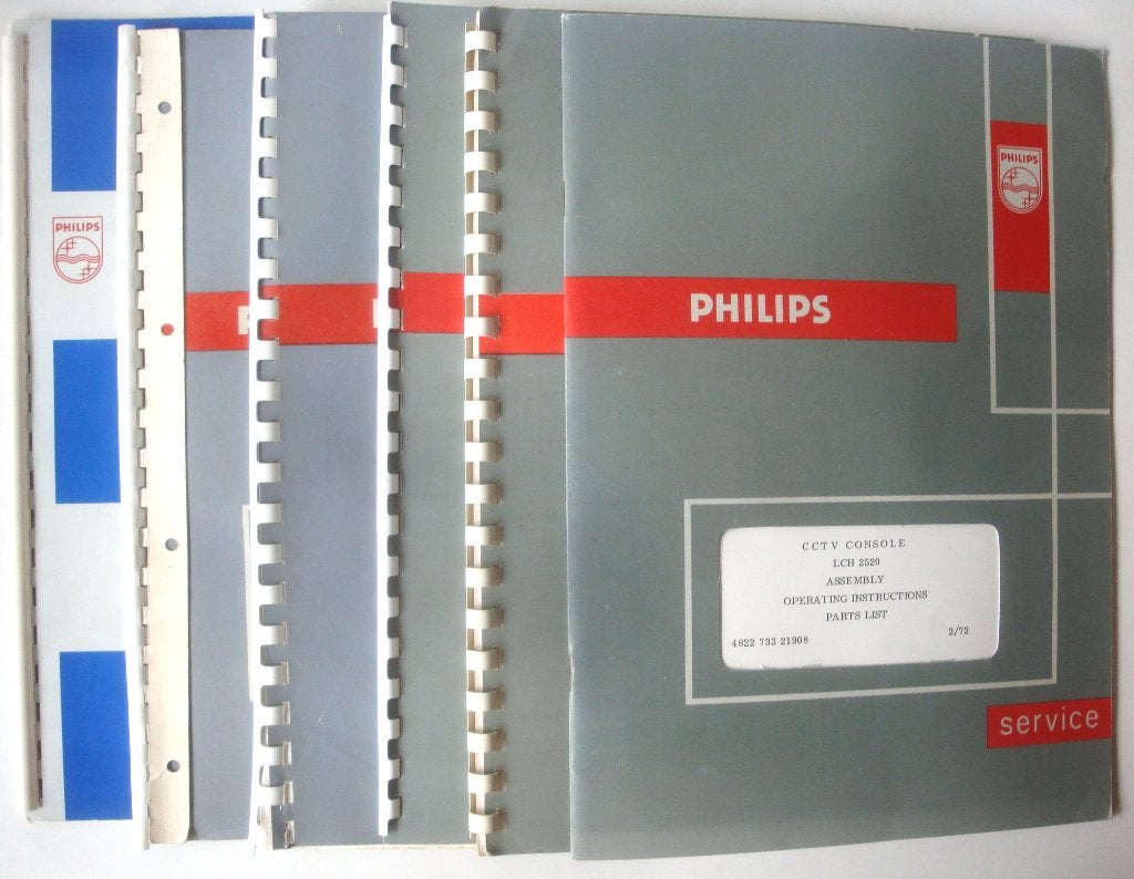 Philips Service brochures 70-er jaren van diverse apparatuur, Ophalen of Verzenden, Zo goed als nieuw, Elektrotechniek, Philips Service Nederland