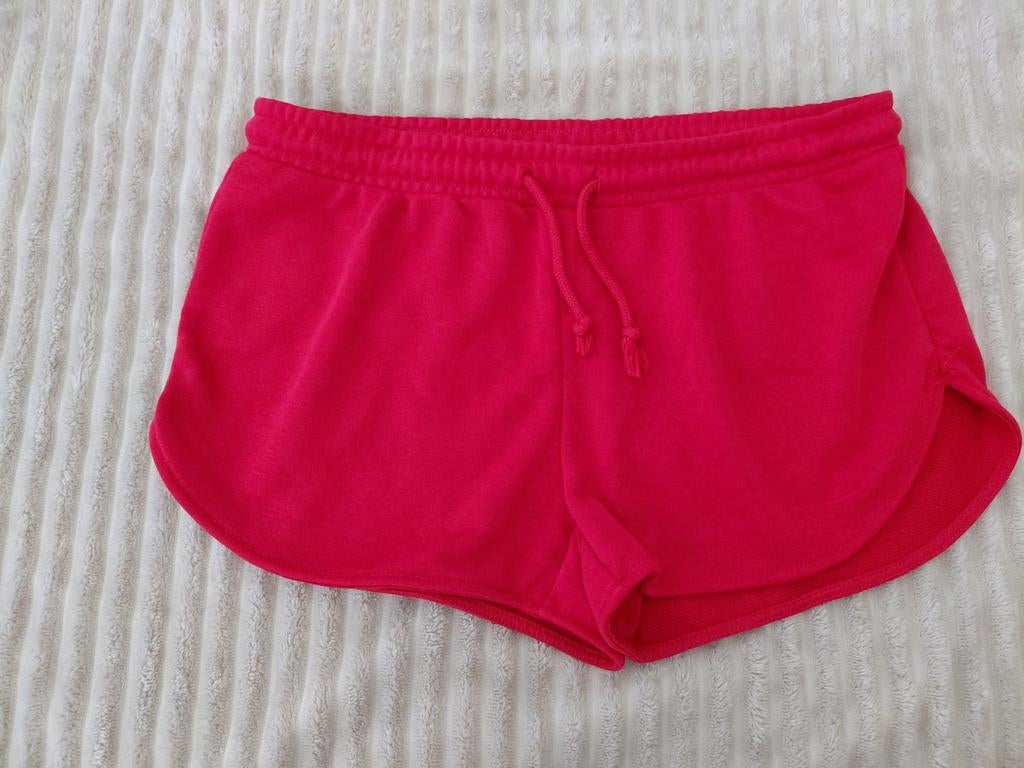 Rood joggingbroekje/short van Primark, maat M, Maat 38/40 (M), Kort, Primark, Nieuw