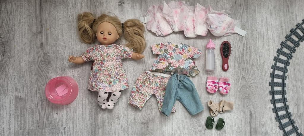 Schattige Gotz pop met veel accessoires, Ophalen of Verzenden, Zo goed als nieuw, Babypop