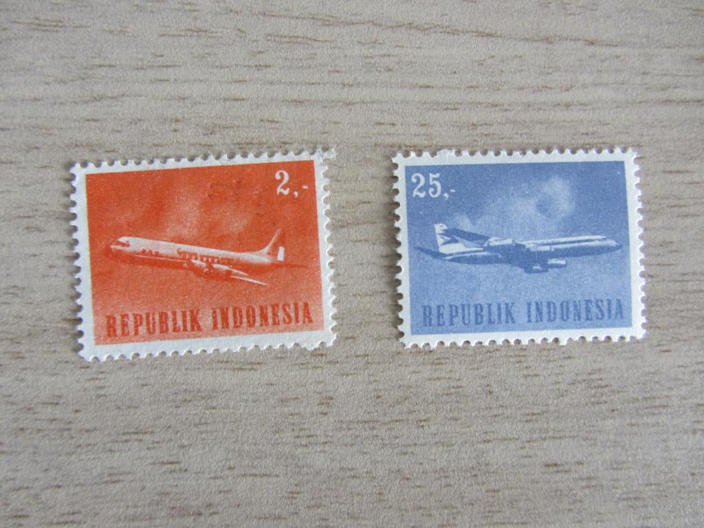 Republik Indonesia 1964 Vliegtuigen Postzegels, Ophalen of Verzenden, Postfris, Vliegtuigen