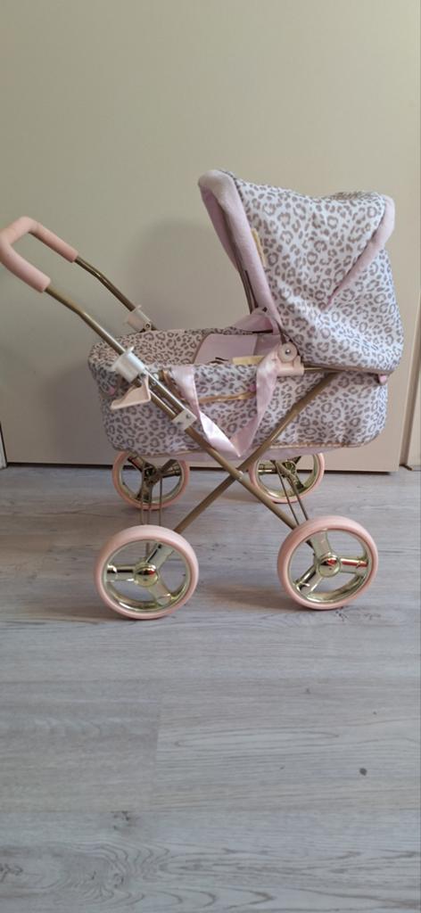 Little diva poppenwagen, Kinderen en Baby's, Speelgoed | Poppen, Zo goed als nieuw, Babypop, Ophalen of Verzenden