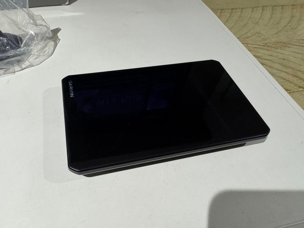 Garmin Dezl LGV710 7" vrachtwagen GPS-navigator met EU-kaart, Ophalen of Verzenden, Zo goed als nieuw, Nvt, Nvt
