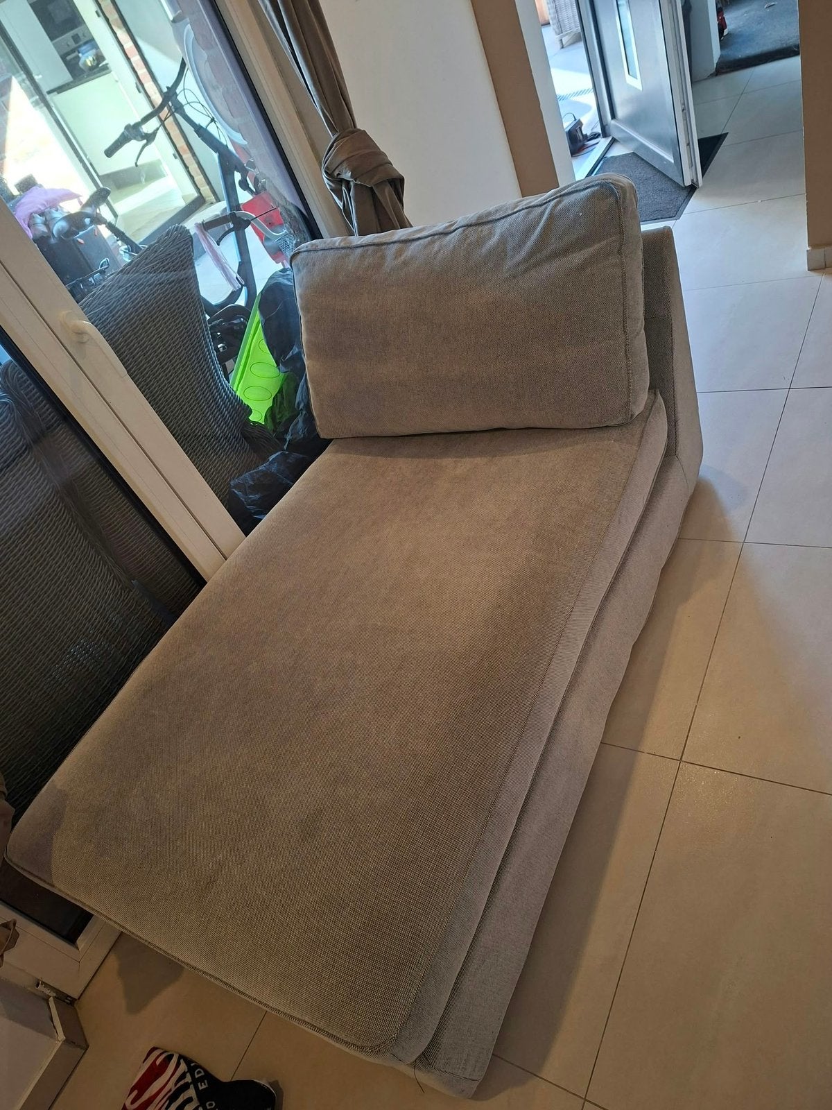 2x IKEA chaise longue / loungebank – beige/grijs, Ophalen of Verzenden, Zo goed als nieuw, Eenpersoons, Minder dan 150 cm