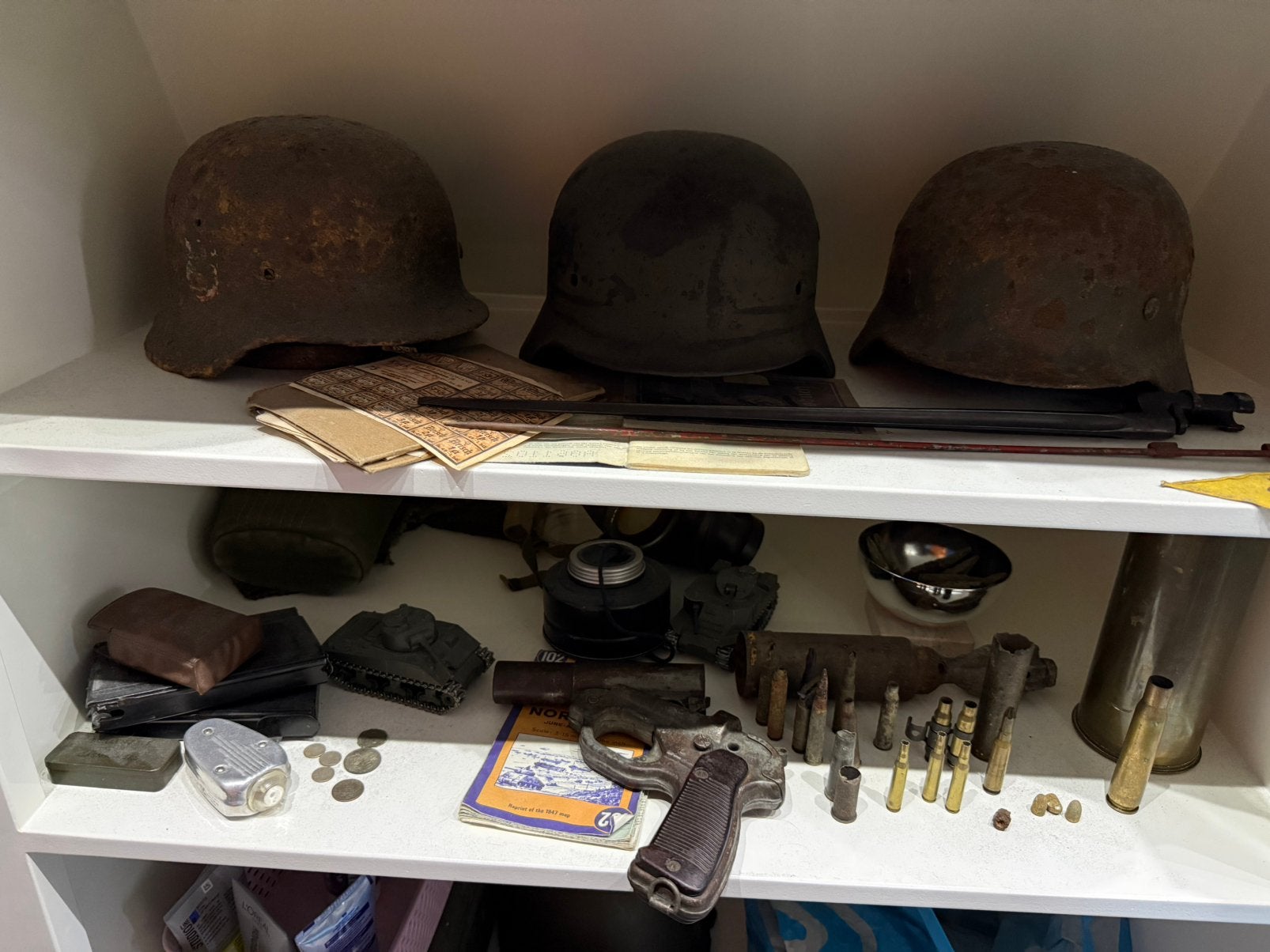 Hele collectie militaria te koop., Ophalen of Verzenden, Landmacht, Nederland