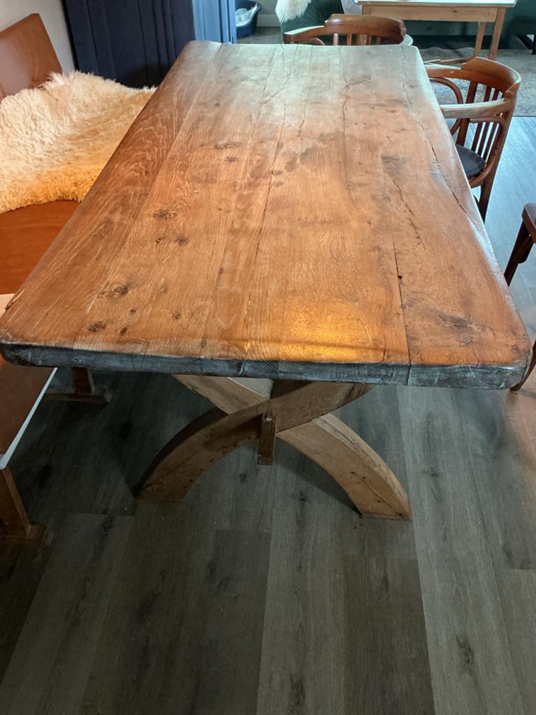 Robuuste eikenhouten eettafel met kruispoot kloostertafel, Antiek en Kunst, Ophalen