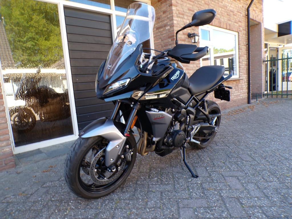 Triumph All-Road Tiger Sport 660, Traction Control, Putterweg 56-01
3886PD  Garderen, NL, Info@autogarderen.nl, Meer dan 35 kW