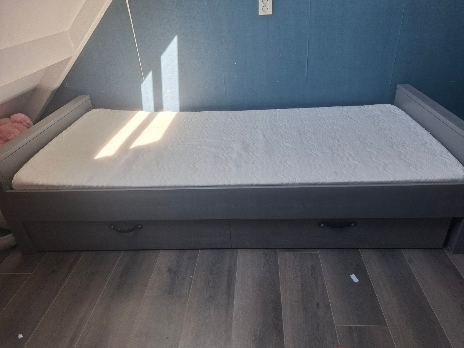 1 persoonsbed WOOOD, Ophalen, Gebruikt, 90 cm, Eenpersoons