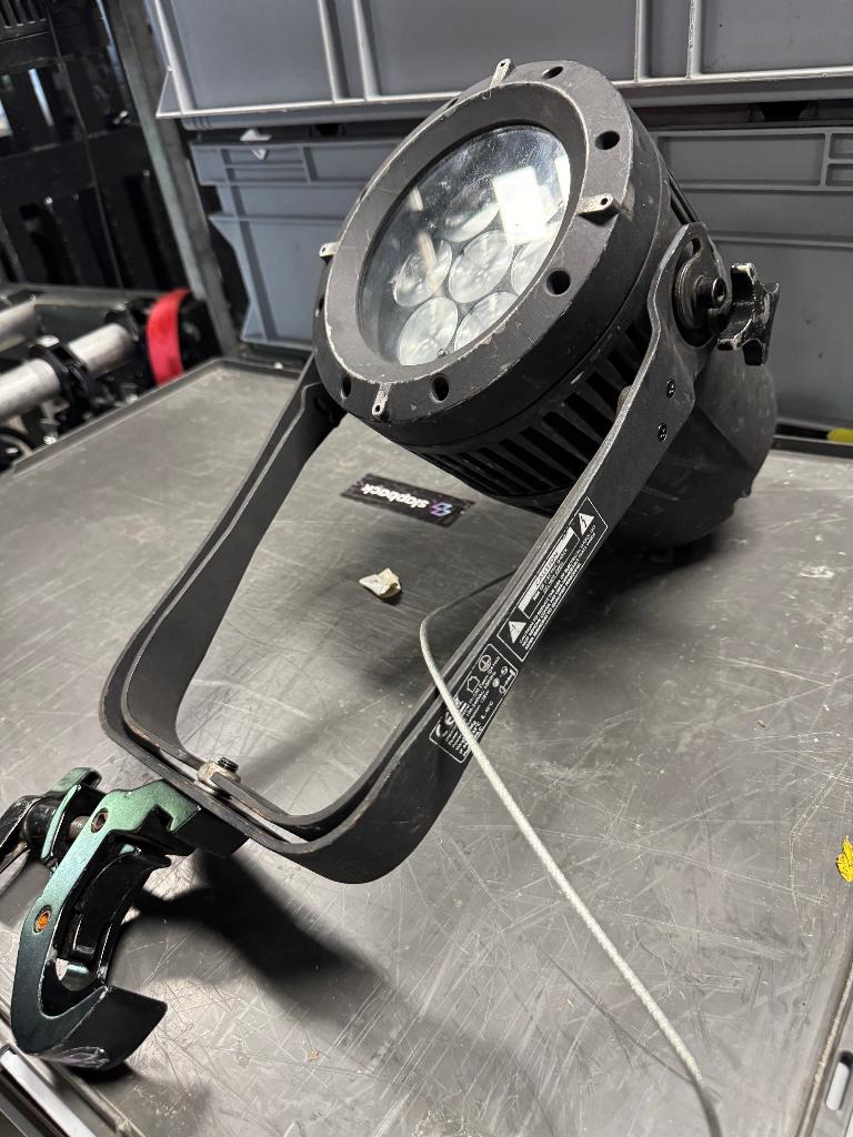 Showtec Spectral M1500 ZQ4 MKII LED Par, Muziek en Instrumenten, Ophalen, Gebruikt