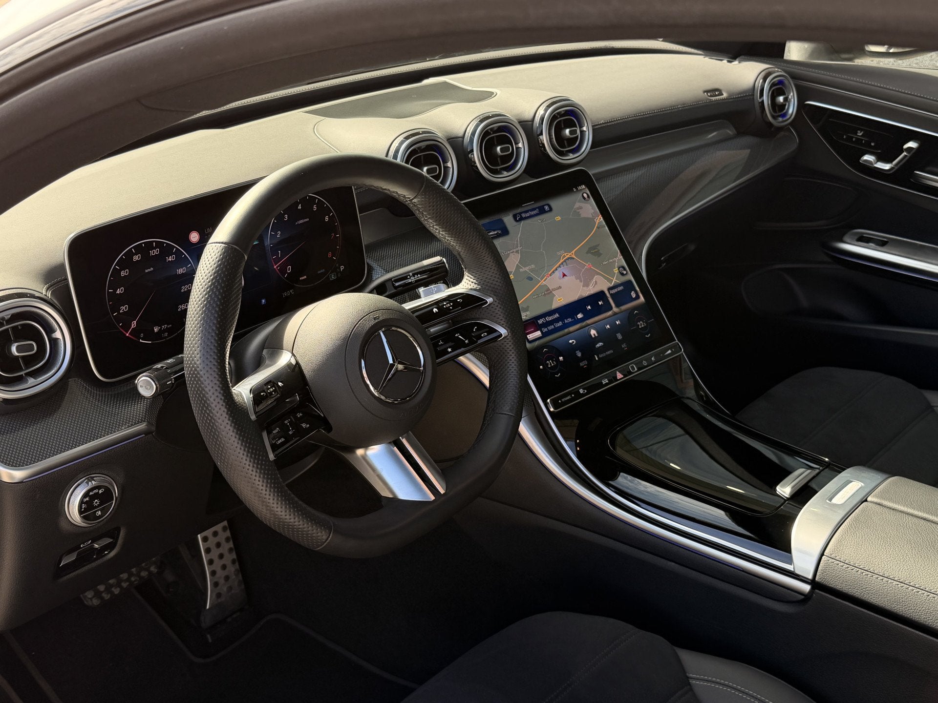 Mercedes-Benz CLE Coupé 200 AMG Line | Pano. dak | Night pa, Auto's, Automaat, Euro 6, 4 cilinders, 4 stoelen